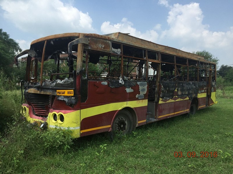 ASHOK-LEYLAND 2013 picture 8