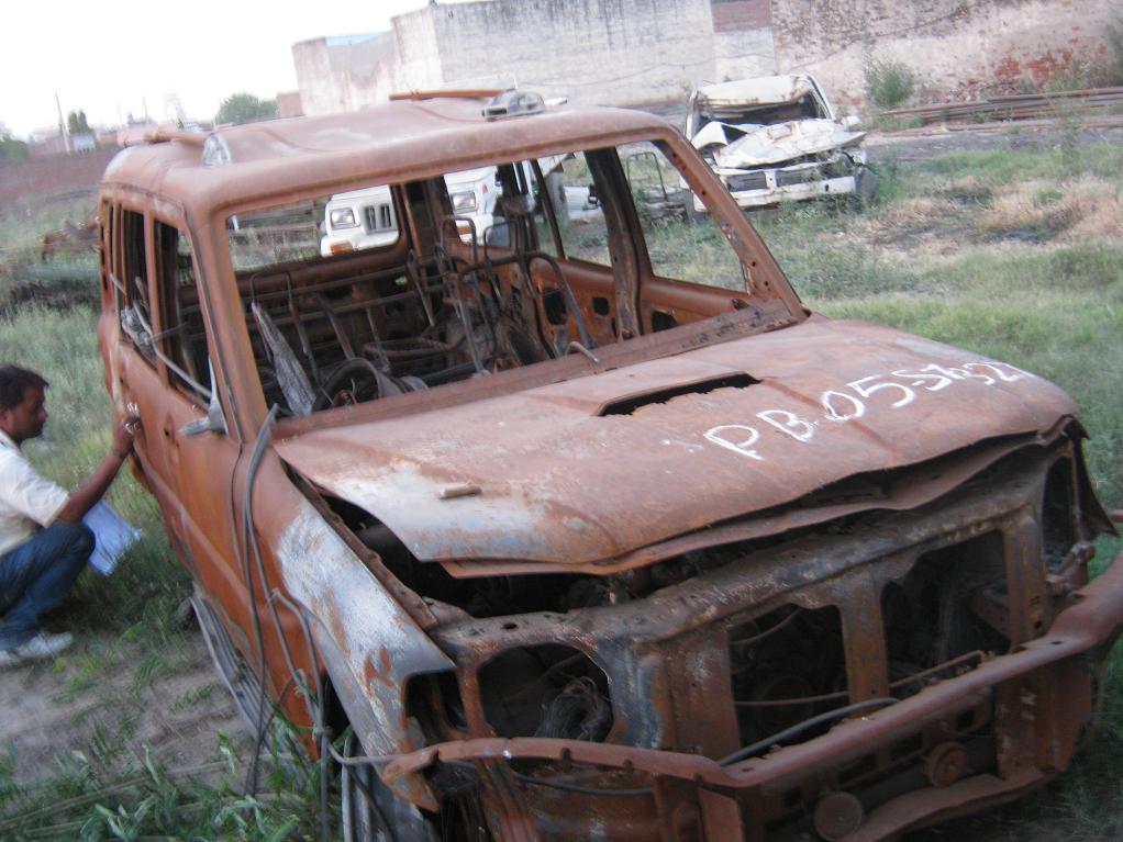 SCORPIO 2010 picture 8