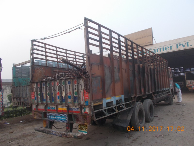 ASHOK-LEYLAND 2013 picture 10