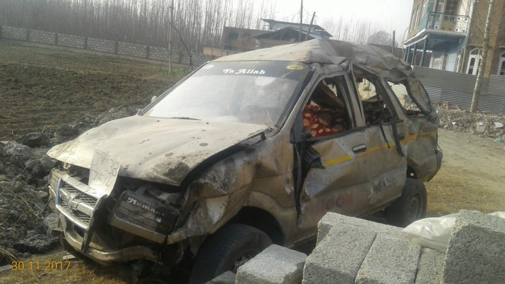 TAVERA-B1 2010 picture 3