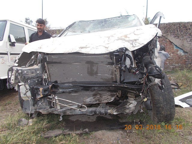 MAHINDRA 2015 picture 1