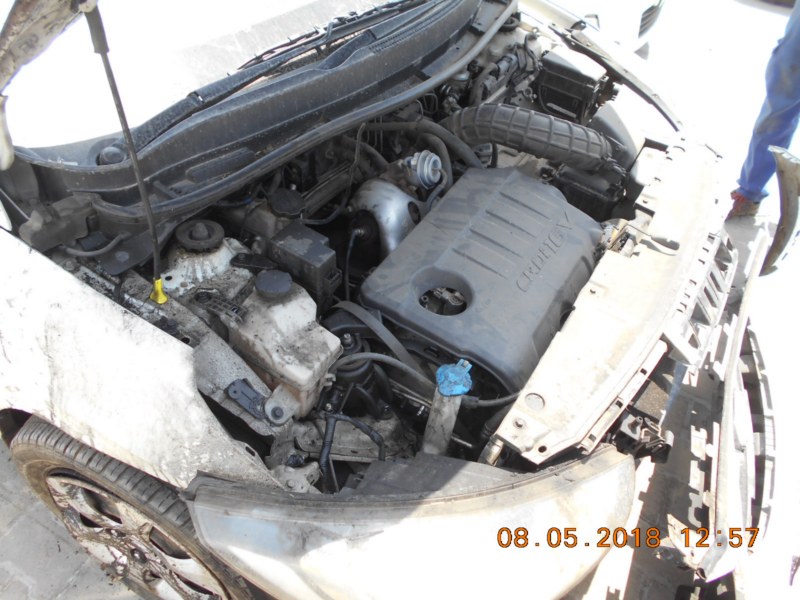 VERNA-1.6I 2011 picture 5