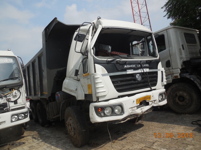 ASHOK-LEYLAND 2018 picture 10