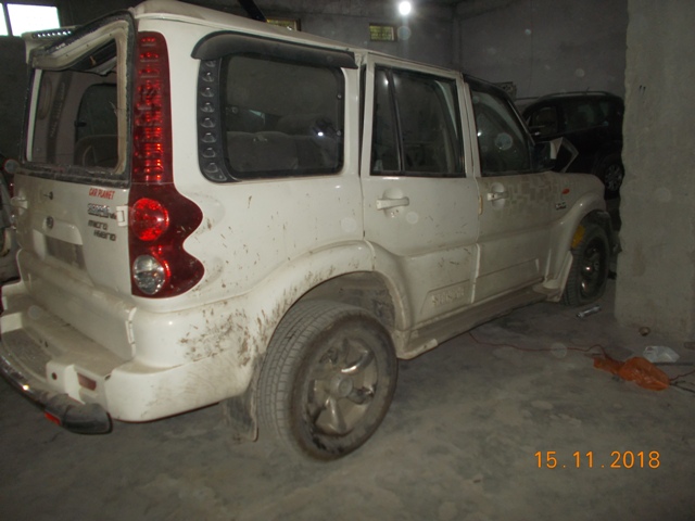 SCORPIO 2012 picture 9