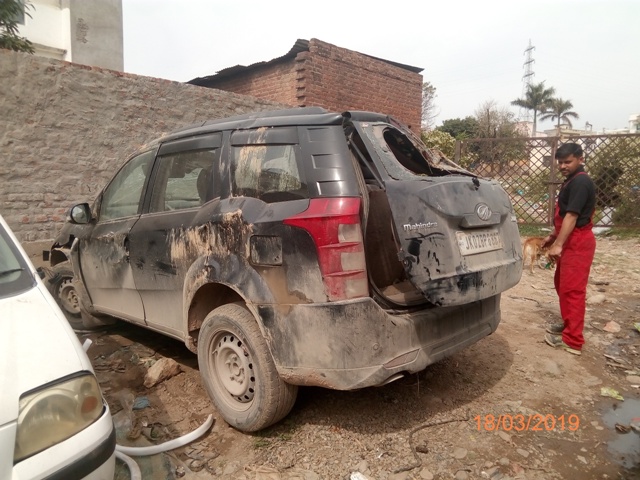 MAHINDRA 2015 picture 10