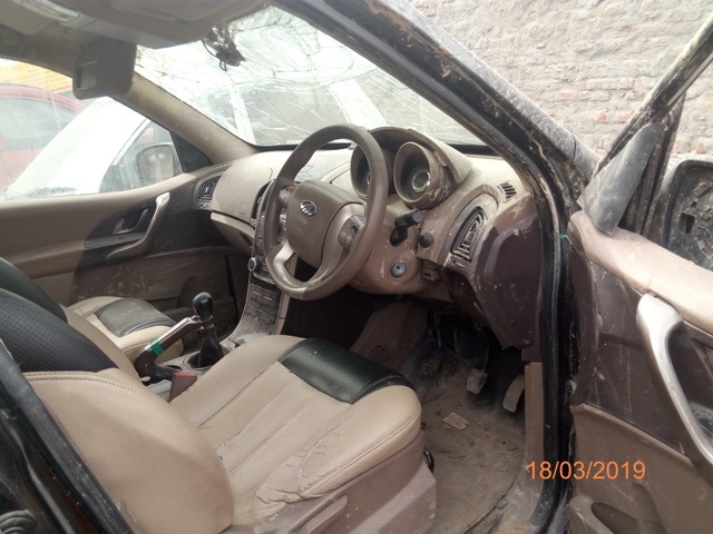 MAHINDRA 2015 picture 7