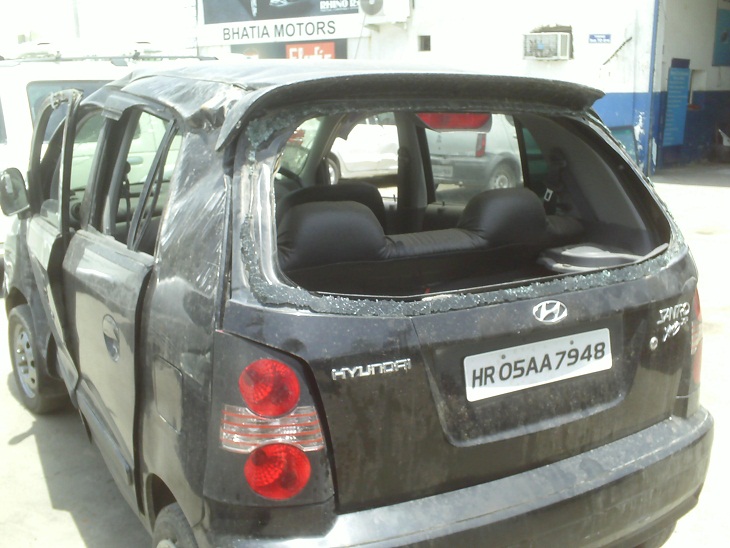 SANTRO 2004 picture 3