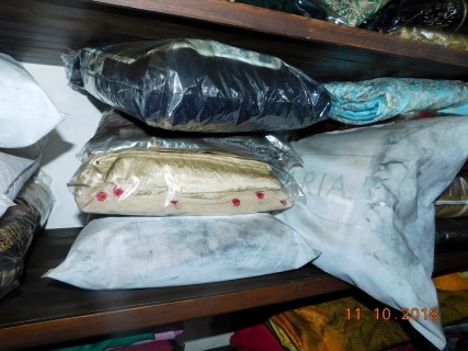 LADIES SUITS, DUPPTAS, KURTIES NOT SPECIFIED picture 4