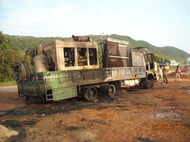 INGERSOL RAND / DOOSAN + ASHOK LEYLAND 2010 picture 4